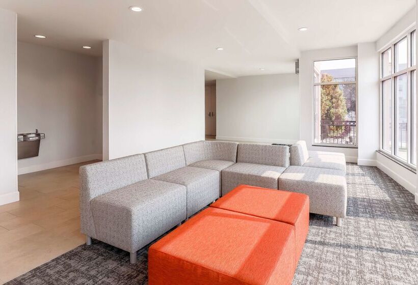 فندق Hilton Garden Inn Reno