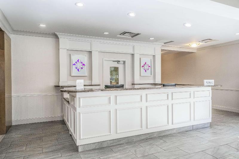 בית מלון כפרי Hilton Garden Inn Richmond Airport