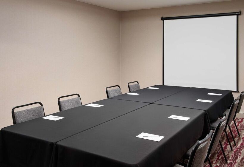 בית מלון כפרי Hilton Garden Inn Schaumburg