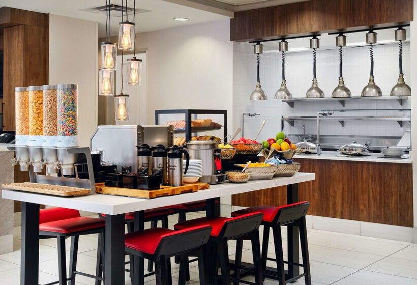 בית מלון כפרי Hilton Garden Inn Schaumburg