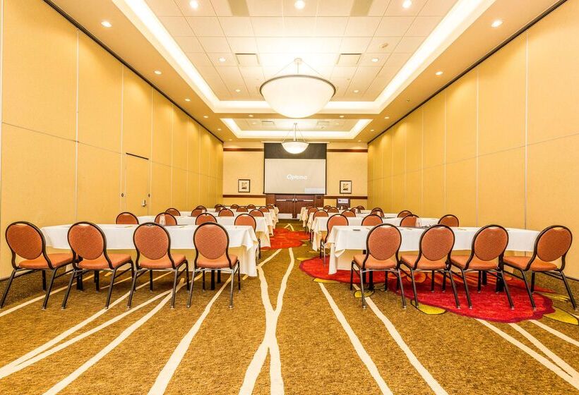 בית מלון כפרי Hilton Garden Inn St. George