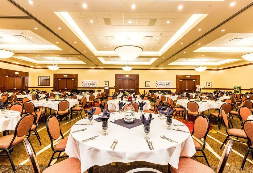 בית מלון כפרי Hilton Garden Inn St. George