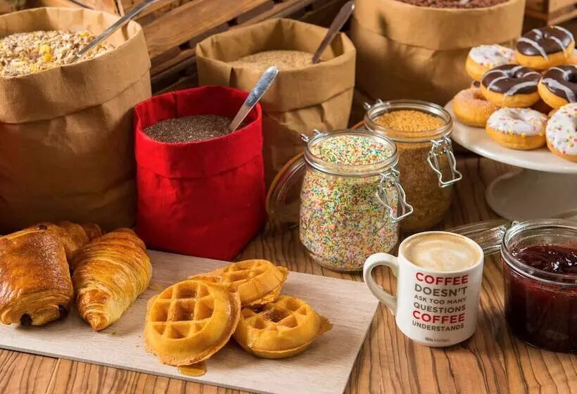 בית מלון כפרי Ibis Ripollet