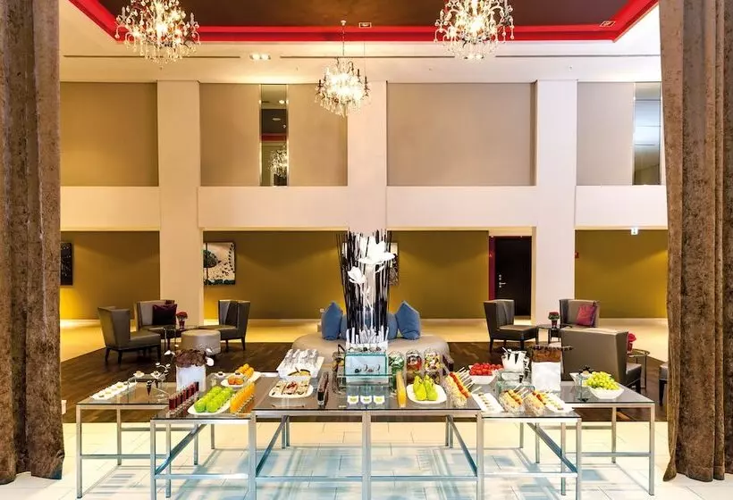 Leonardo Royal Hotel Munich