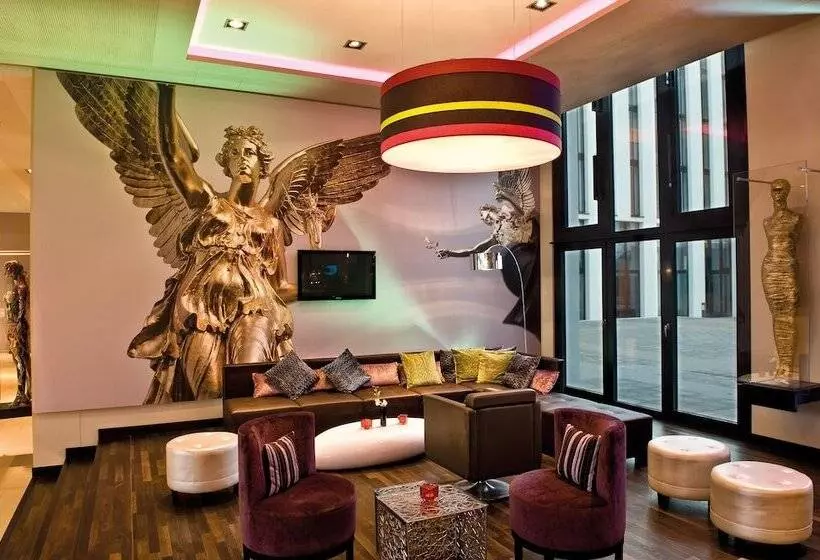 Leonardo Royal Hotel Munich