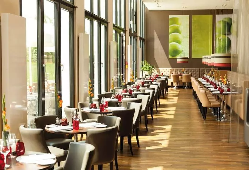 Leonardo Royal Hotel Munich