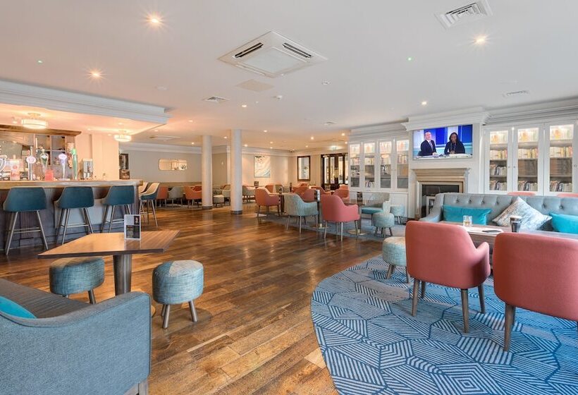 Hotel Mcwilliam Park