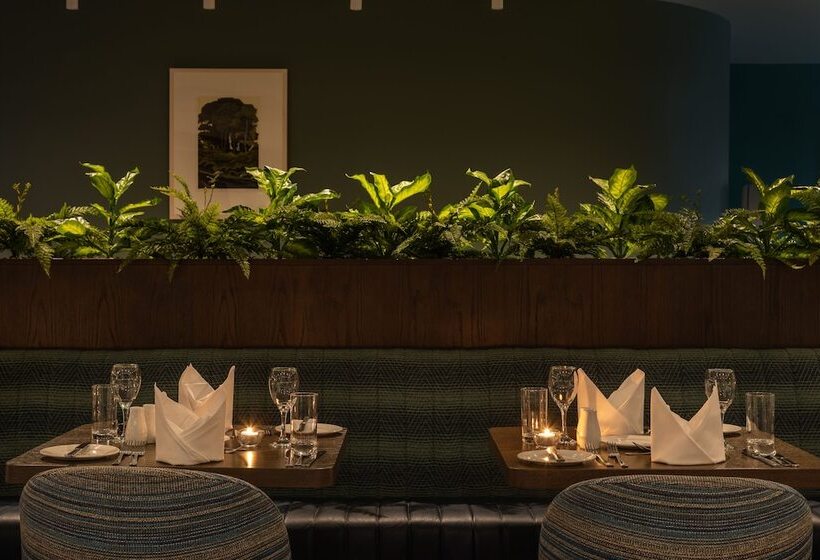 Hotel Mcwilliam Park