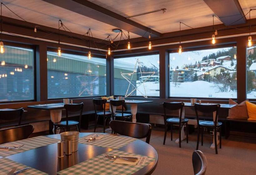 فندق Provisorium13