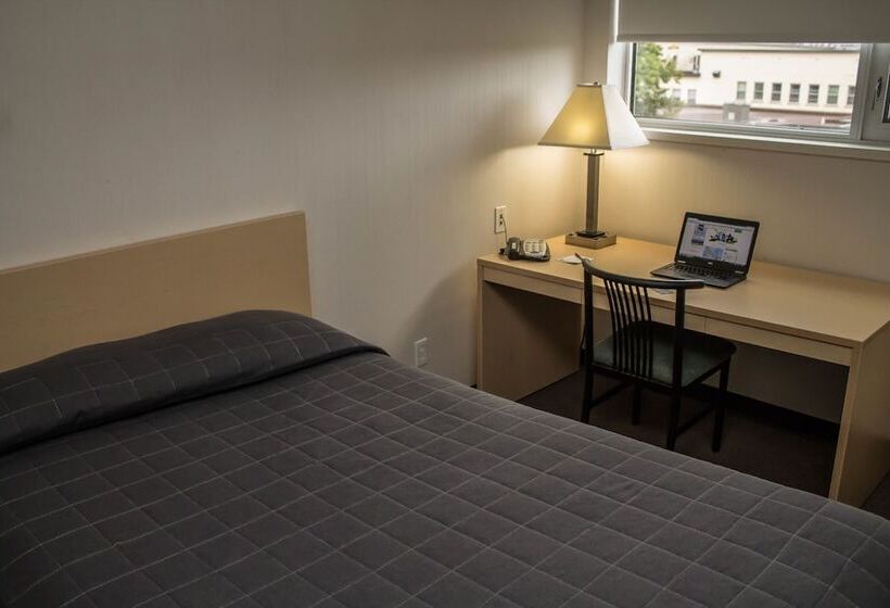 فندق Residence & Conference Centre   Ottawa Downtown