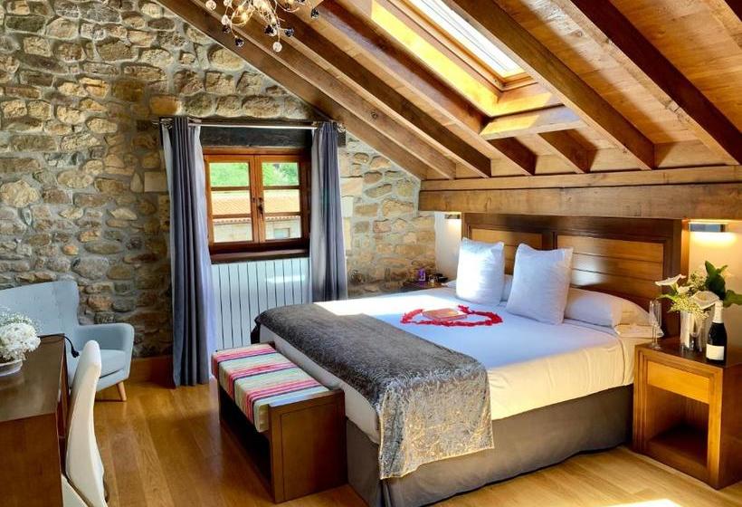 Akla Hotel Suites Valles Pasiegos