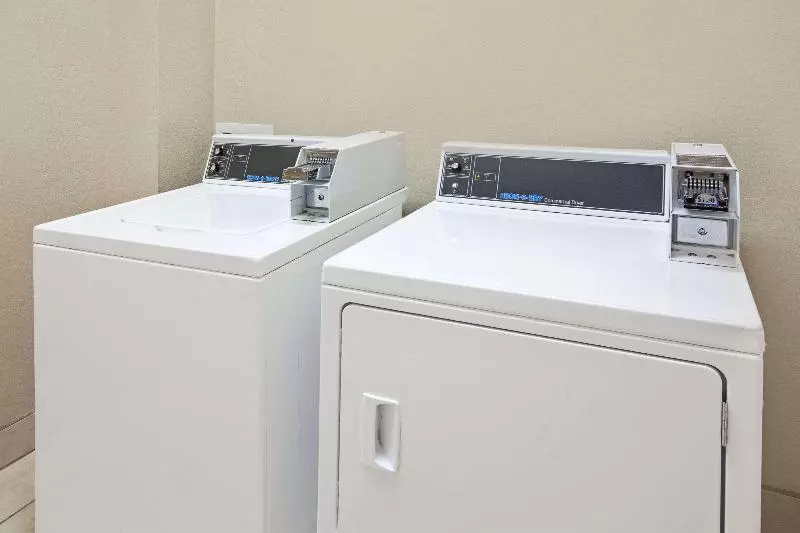 Szálloda Super 8 By Wyndham Iah West/greenspoint