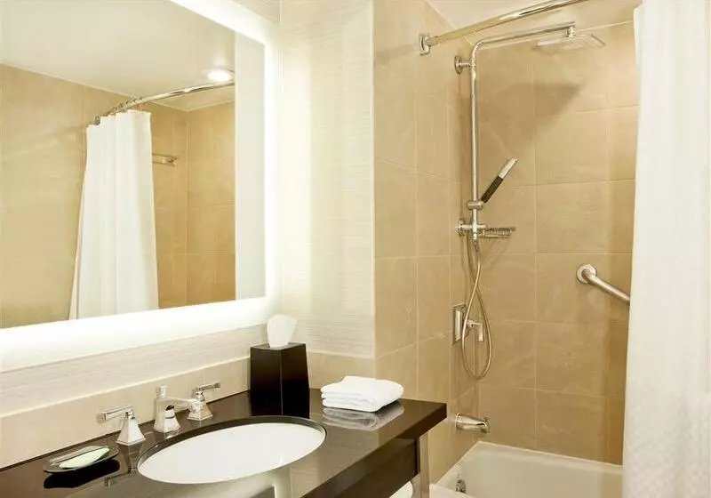 בית מלון כפרי The Westin Alexandria Old Town