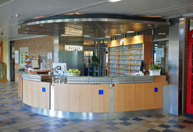 Отель Top Commundo Neuss