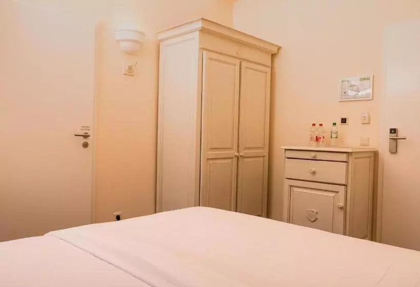 Отель Villa Marstall