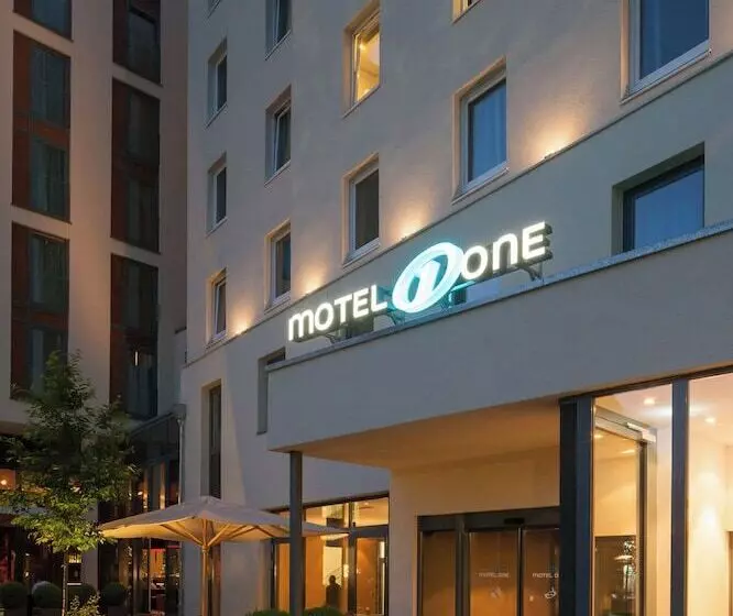 Motel One Stuttgart Feuerbach