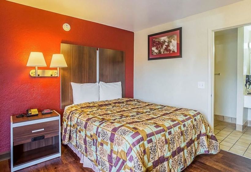 汽车旅馆  Rodeway Inn Nashville Airport South