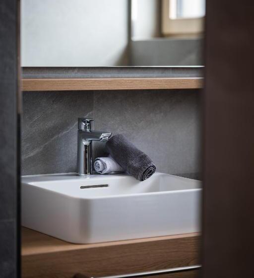 Panorama Hotel & Restaurant