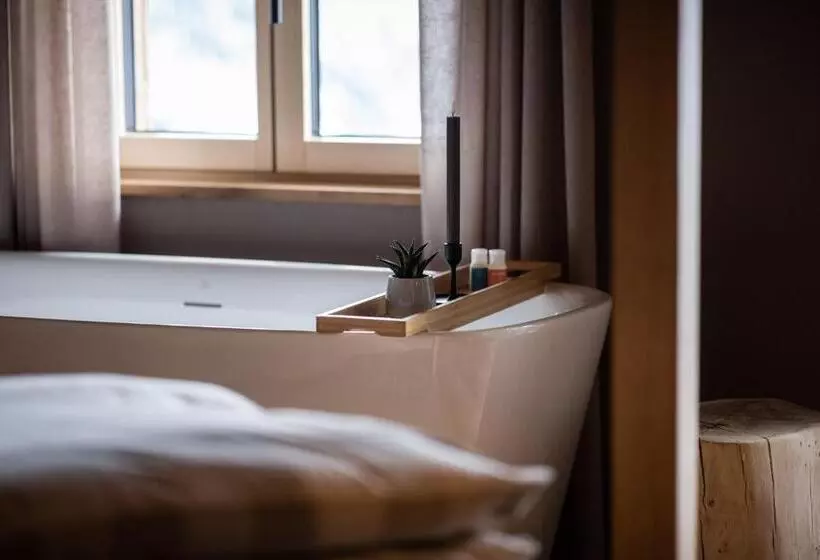 Panorama Hotel & Restaurant