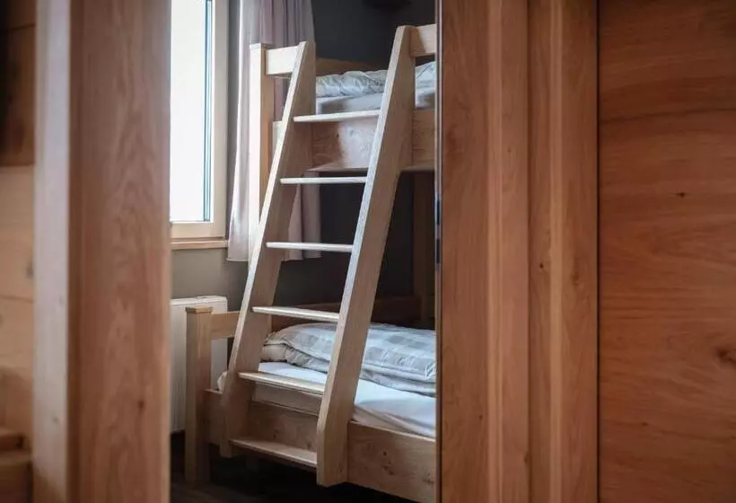 Panorama Hotel & Restaurant