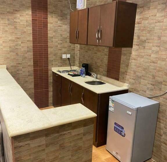 القصر للاجنحة الفندقية احد رفيدة