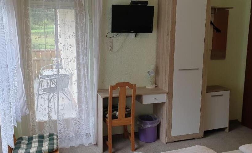 הוסטל Landgasthof Peterhof