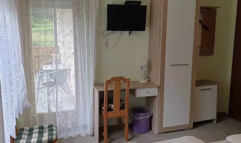 ユースホステル Landgasthof Peterhof