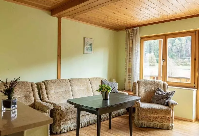 ユースホステル Landgasthof Peterhof