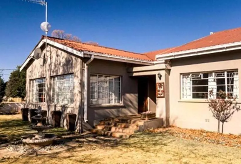 Aamiaismajoitus (B&B) Charlie S Place