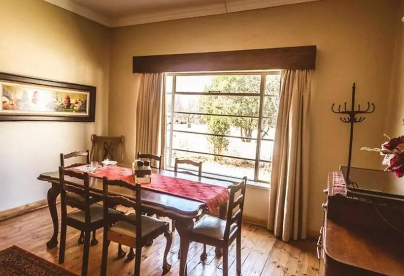 Aamiaismajoitus (B&B) Charlie S Place