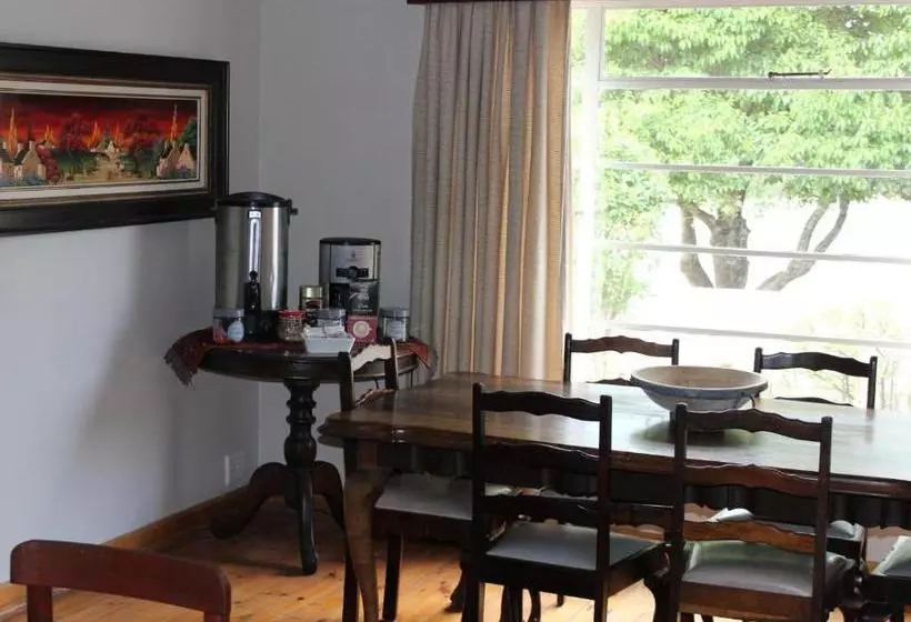 Aamiaismajoitus (B&B) Charlie S Place