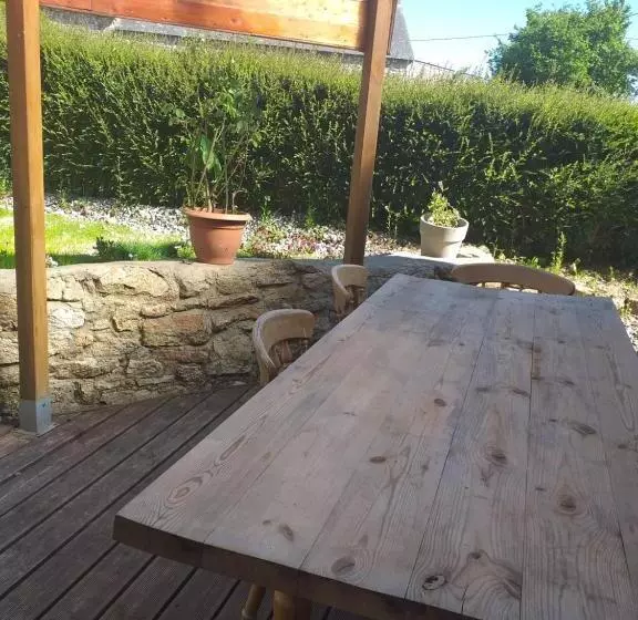 ベッドアンドブレックファースト La Petite Maison Du Sabot