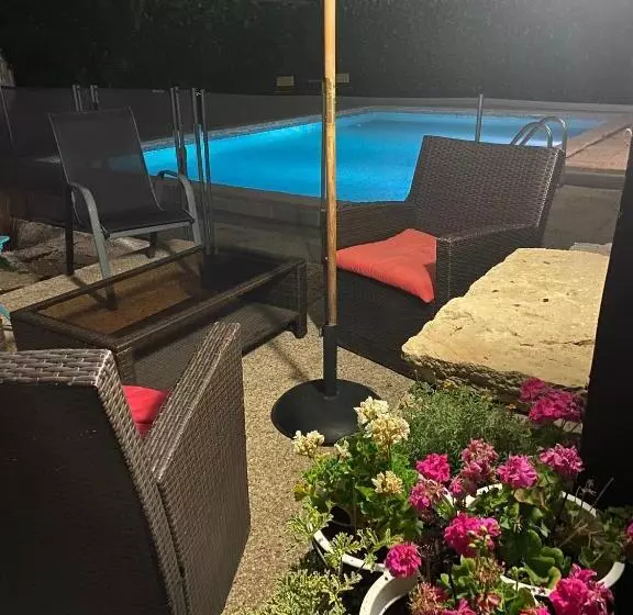 Aamiaismajoitus (B&B) Le Saint Hilaire