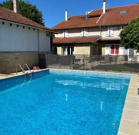 Aamiaismajoitus (B&B) Le Saint Hilaire