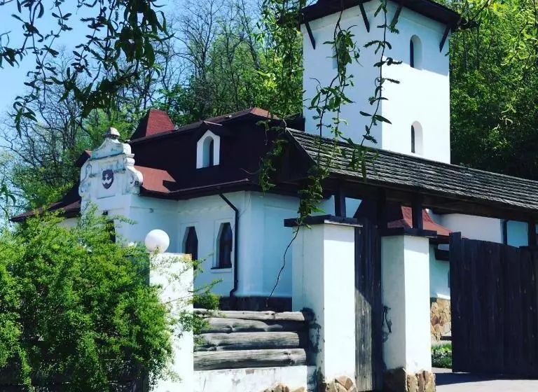 ホテル готельний комплекс трапезна