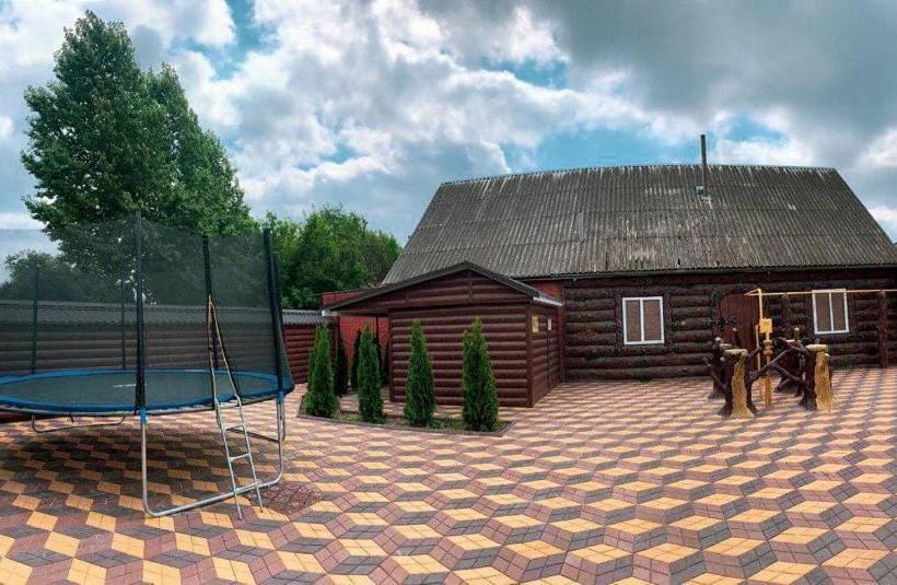 בית מלון כפרי гостинний двір