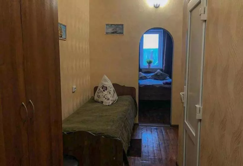 ホテル гостинний двір