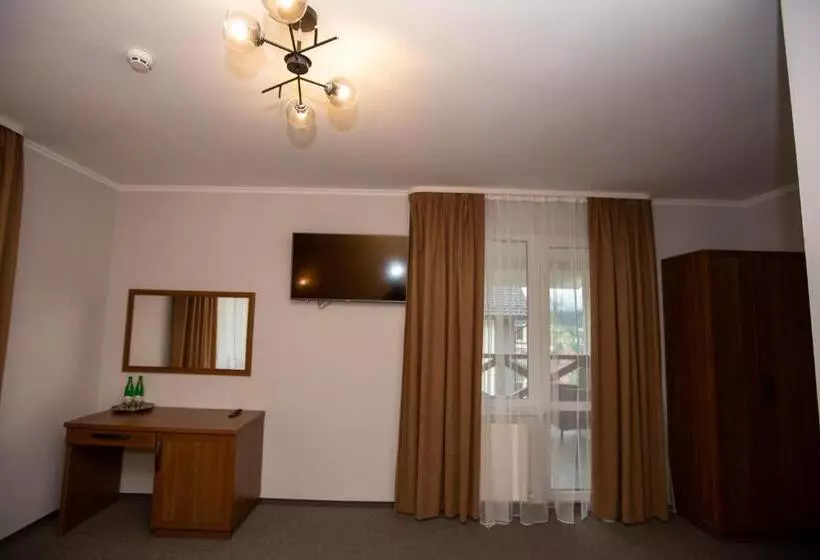 Hotelli князів двір