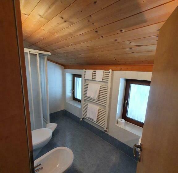 Hotel Albergo Bar Ristorante Dolomia