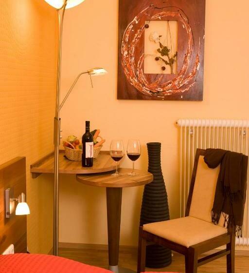 Hotelli Gasthof Wösner