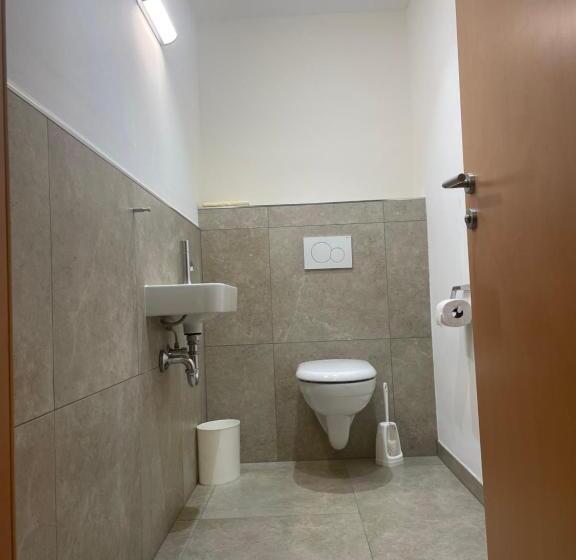 Hotelli Gasthof Wösner