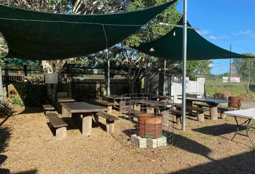 Hotelli Gundy Pub & Caravan Park