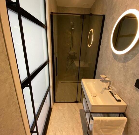 Hotel Harteluk Afsluitdijk Zurich