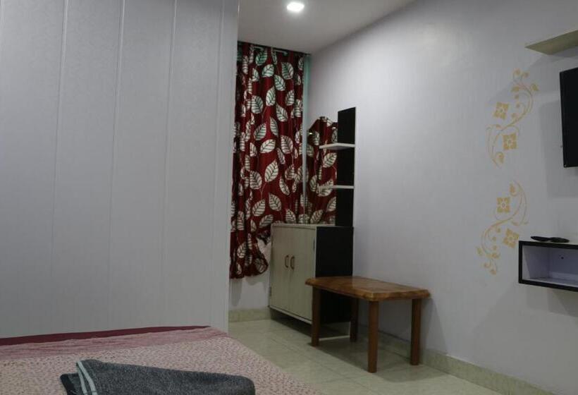 בית מלון כפרי Hill Side