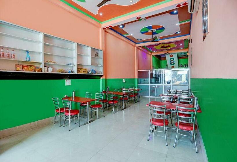 Flagship Solanki Hotel And Restaurant