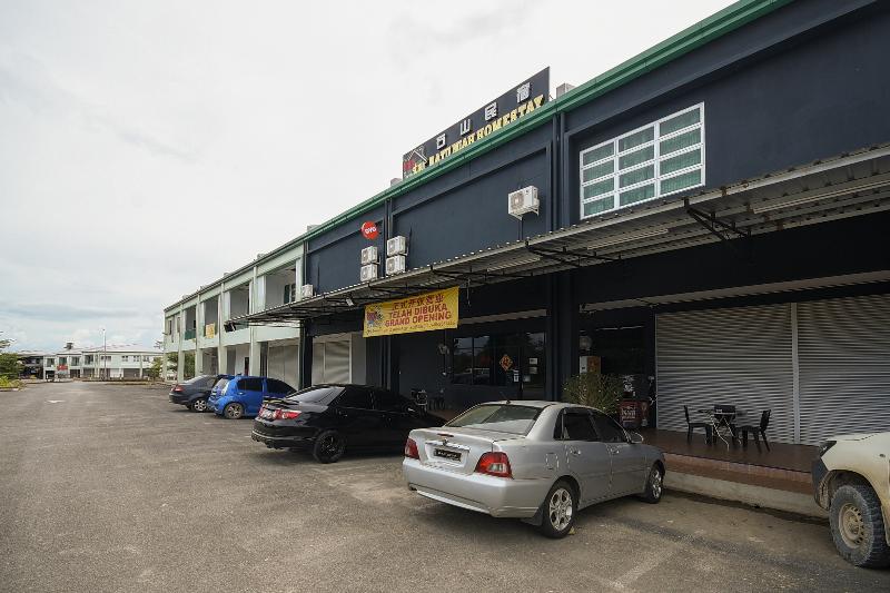 酒店 Oyo 90172 Batu Niah Homestay