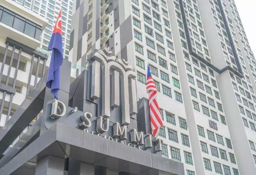ホテル Oyo 90182 D  Summit Residence 1bhk