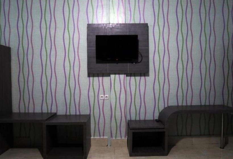 Hotel Reddoorz @ Pasangkayu Mamuju Utara