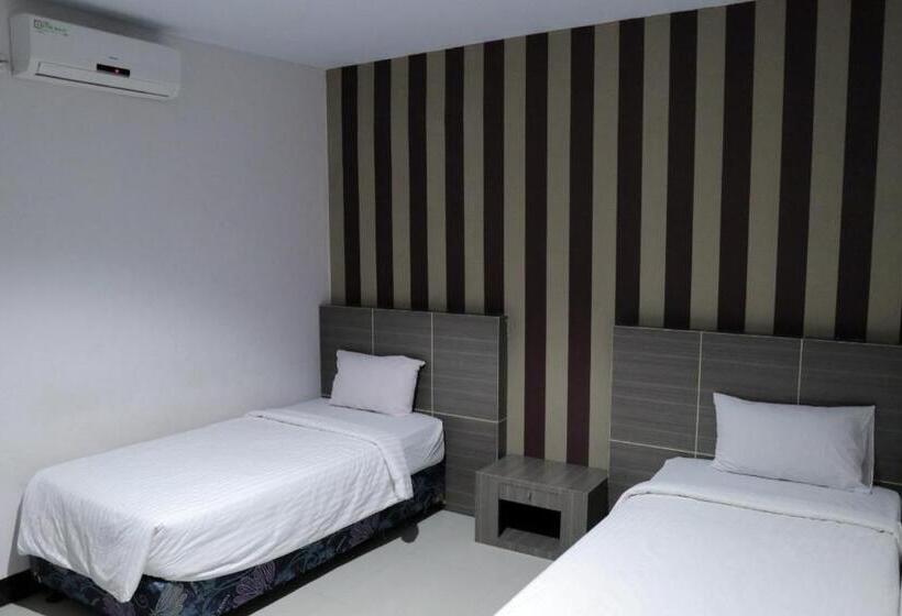 Hotel Reddoorz @ Pasangkayu Mamuju Utara