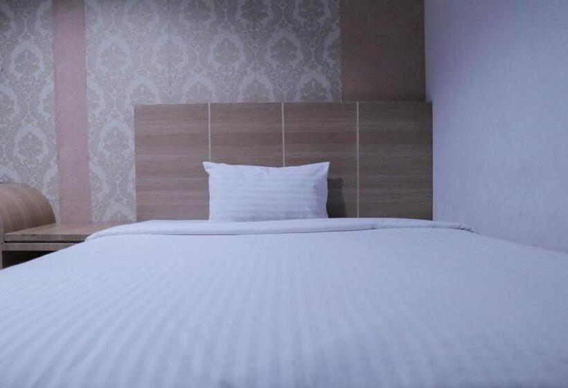 Hotel Reddoorz @ Pasangkayu Mamuju Utara